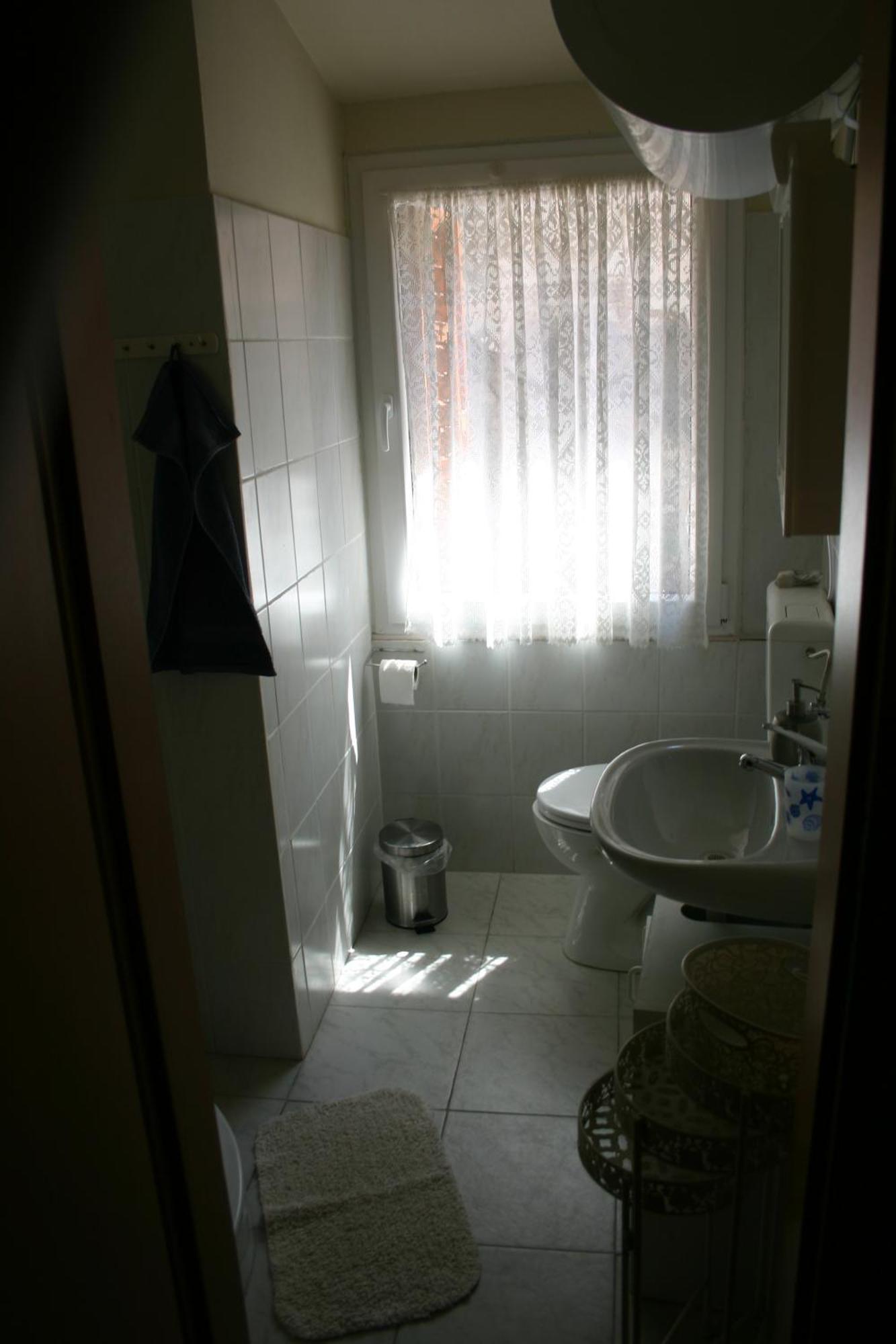 Studio Apartment La Maison De Catherine 로비니 외부 사진